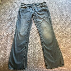 Vigoss Women's The New York Slim Bokt Cut. Size11/12 and 33 length.